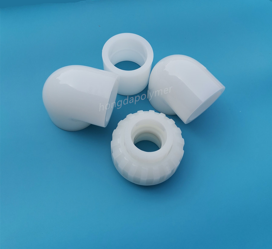 وصلات أنابيب PVDF عالية الجودة للتطبيقات الصناعية والتطبيقات عالية النقاء
